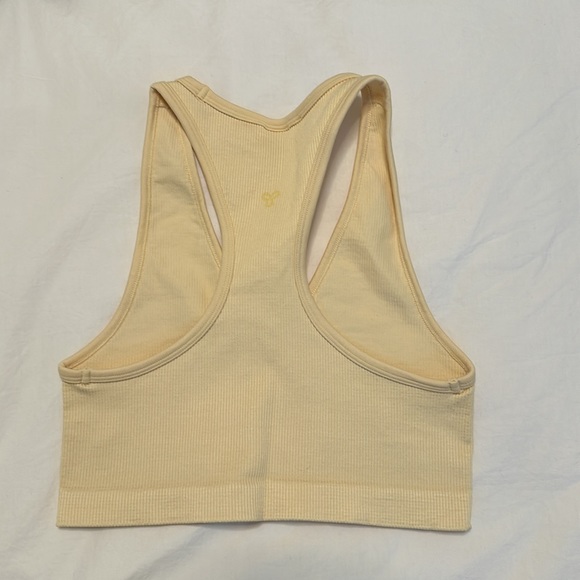 Aritzia TNA body tone bra top and shorts - Picture 5 of 6
